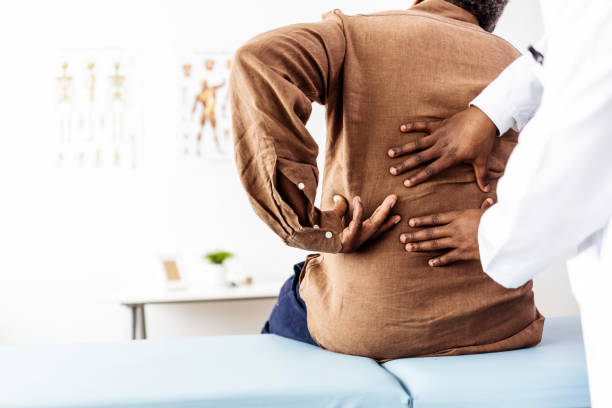 What qualifications should you look for in a back pain chiropractor in Carrollton, TX?
